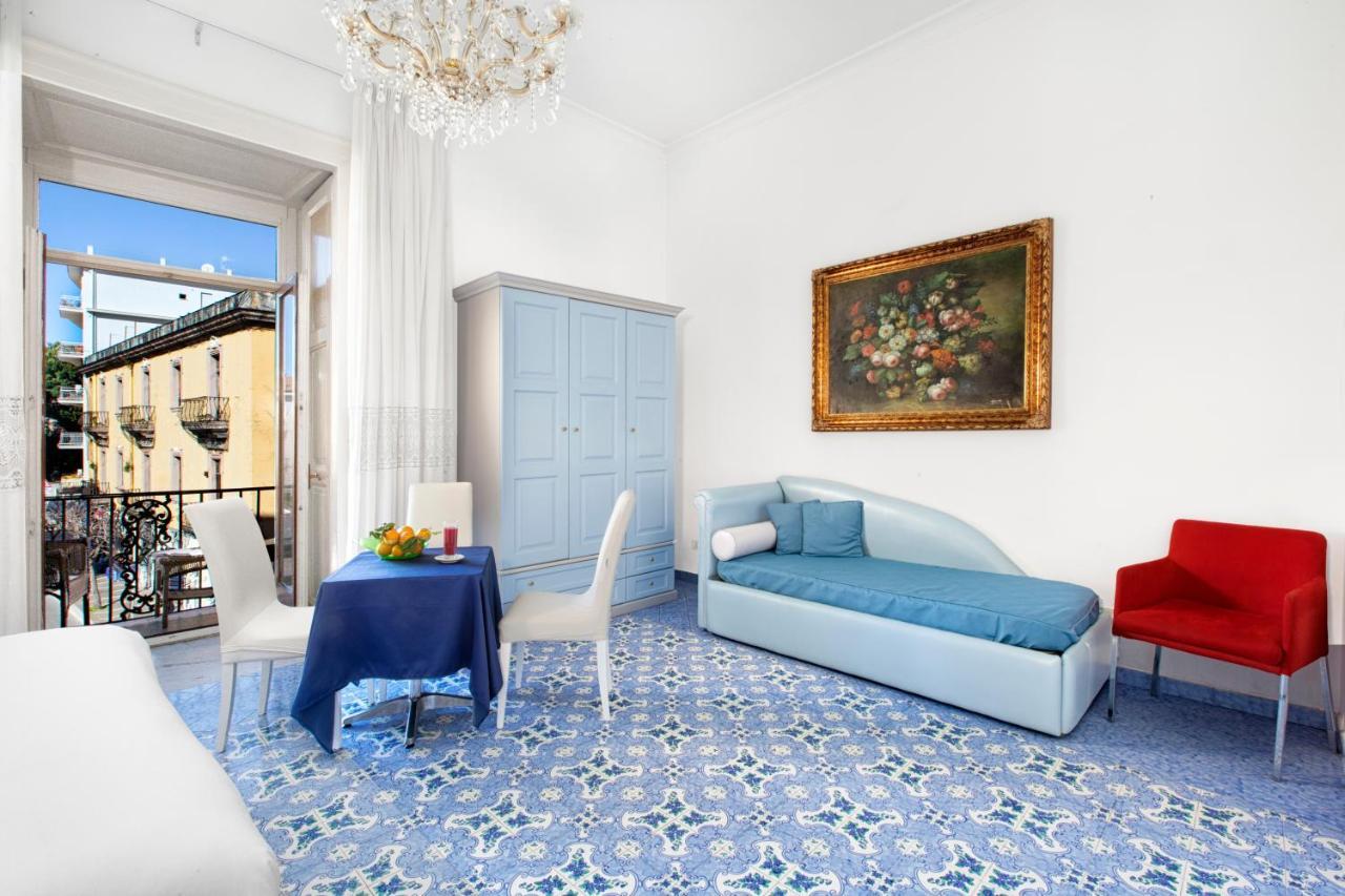 Piazza Tasso B&B Relais Соренто Екстериор снимка
