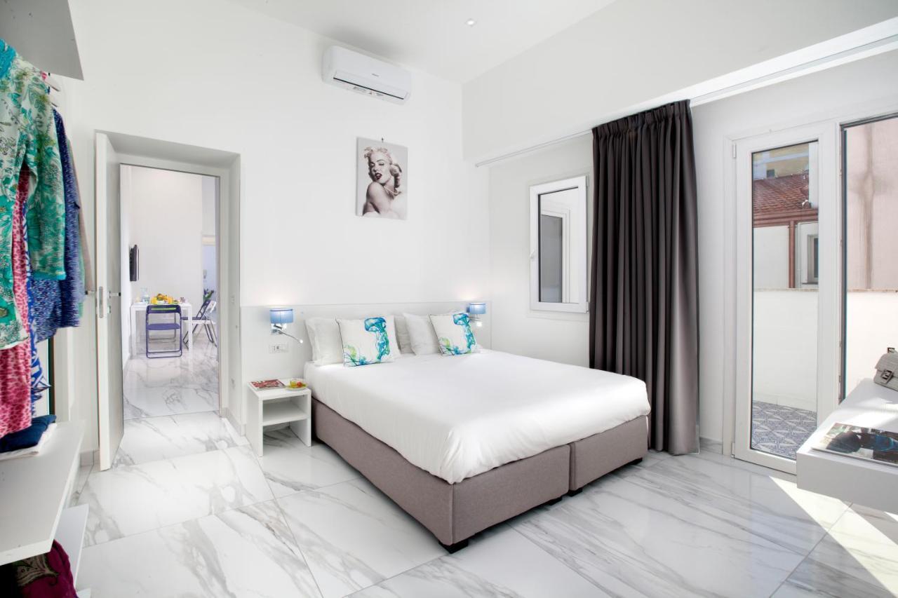 Piazza Tasso B&B Relais Соренто Екстериор снимка