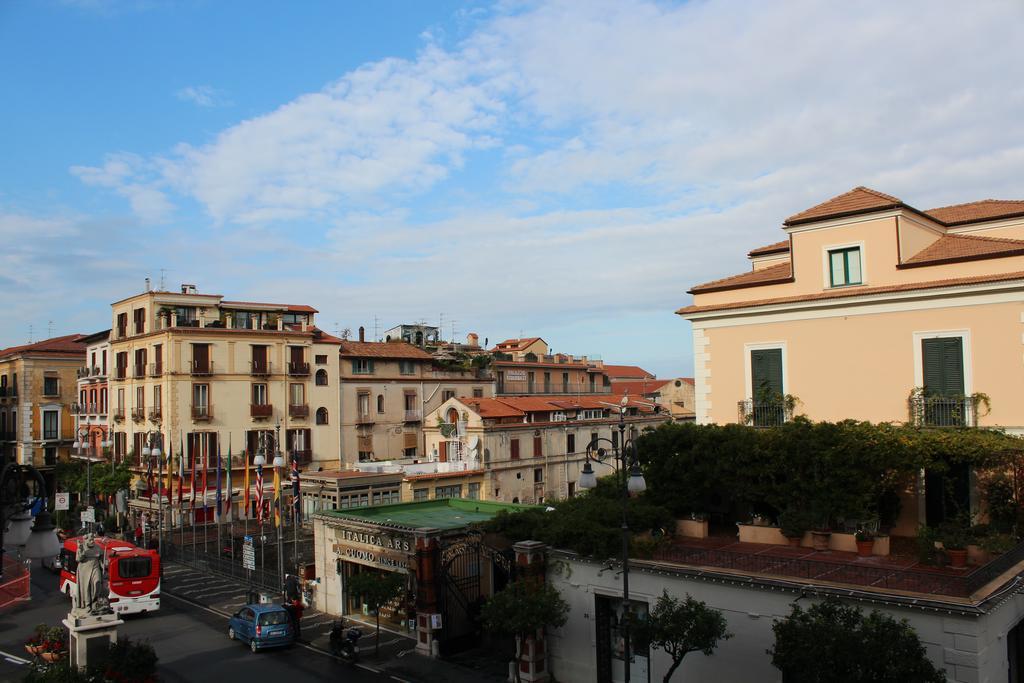 Piazza Tasso B&B Relais Соренто Екстериор снимка