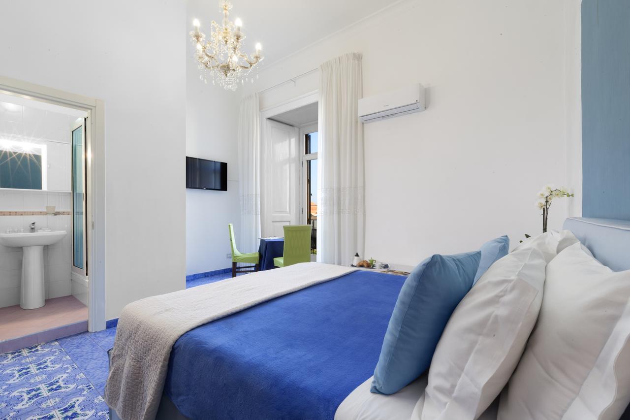 Piazza Tasso B&B Relais Соренто Екстериор снимка