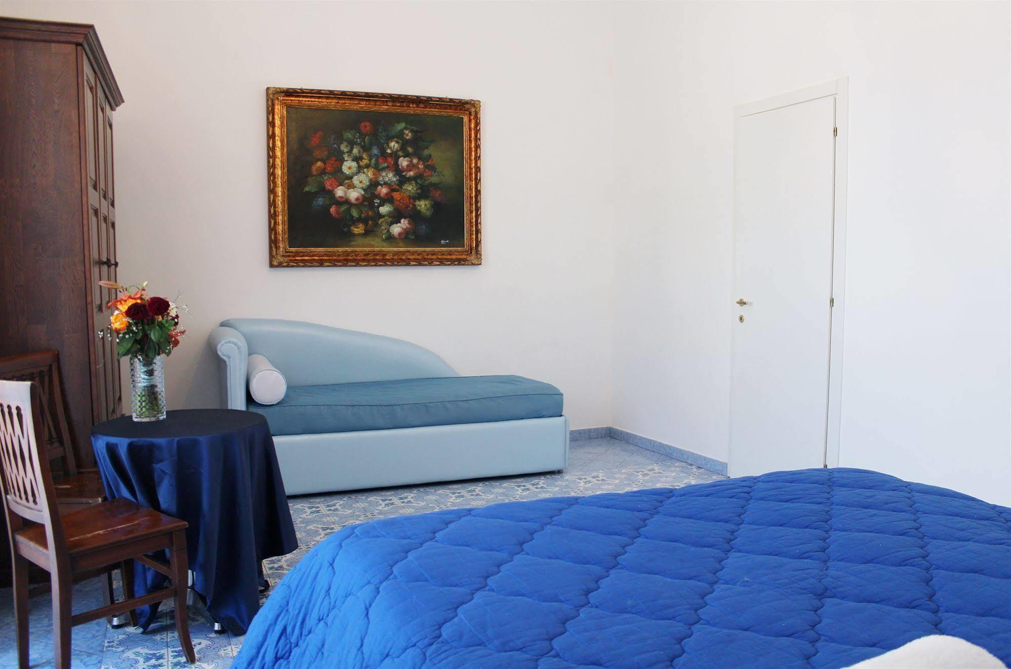 Piazza Tasso B&B Relais Соренто Екстериор снимка