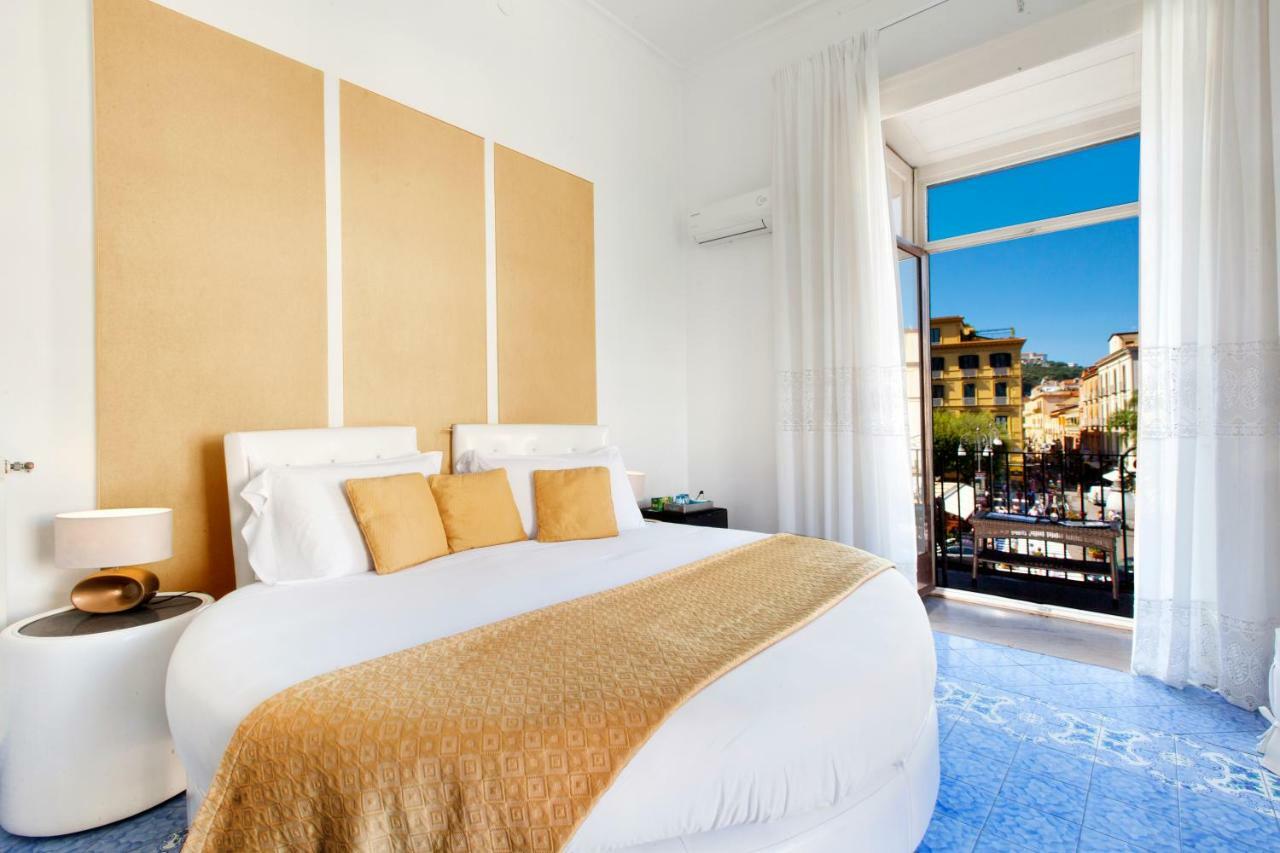 Piazza Tasso B&B Relais Соренто Екстериор снимка